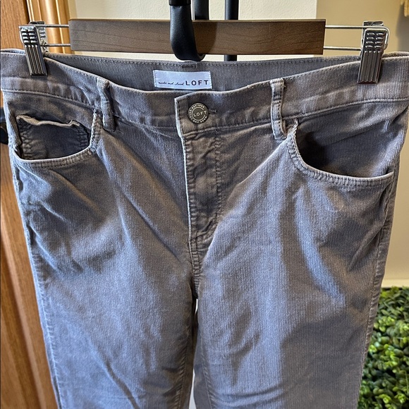 LOFT Modern Skinny Gray Corduroy Pants size 6 - Picture 3 of 7